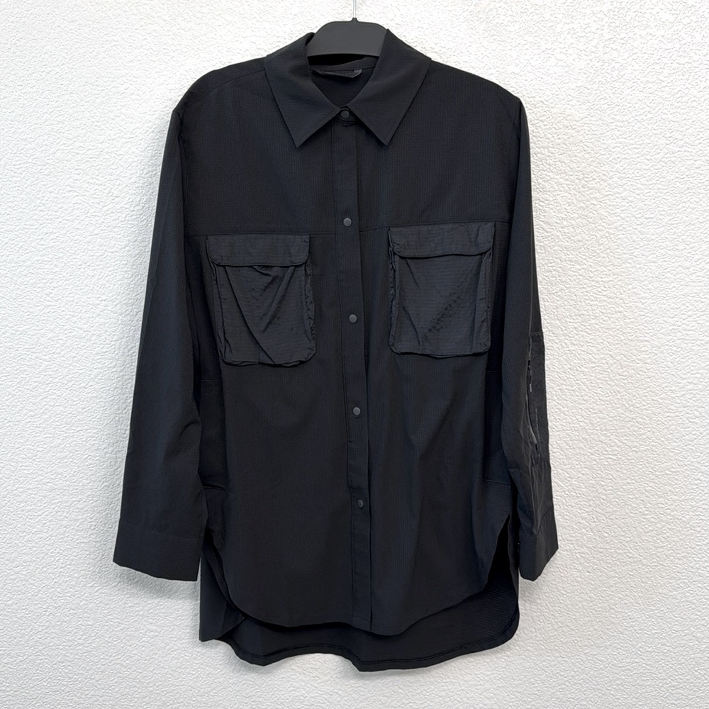 Lululemon shirt | Size: 8